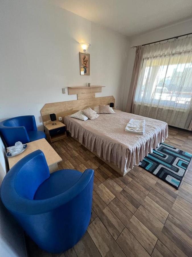 Motel Select Satu Mare Exteriör bild